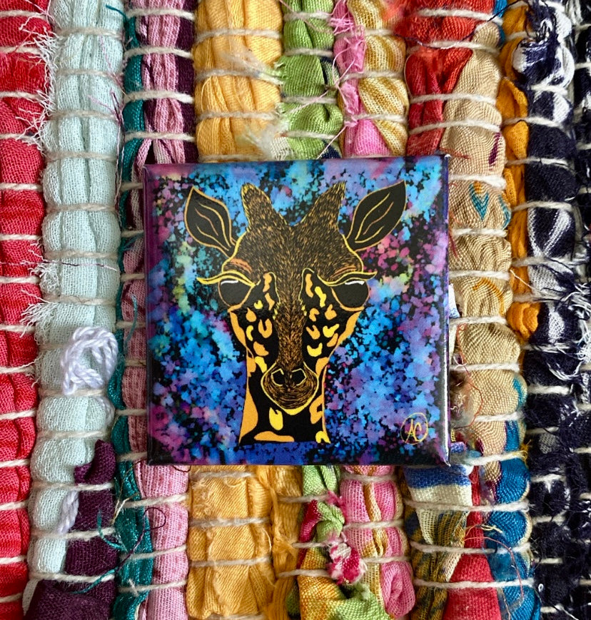 Giraffe pin DesignedbyAng
